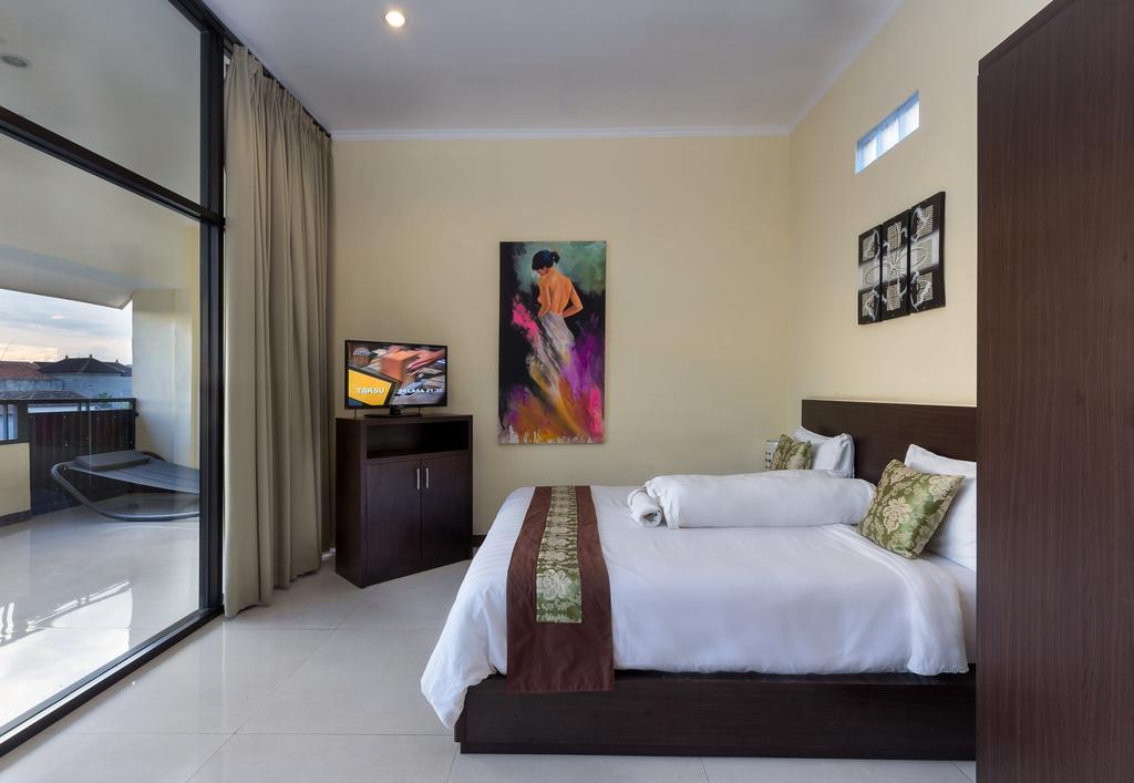 Hotel The Paica Denpasar Esterno foto