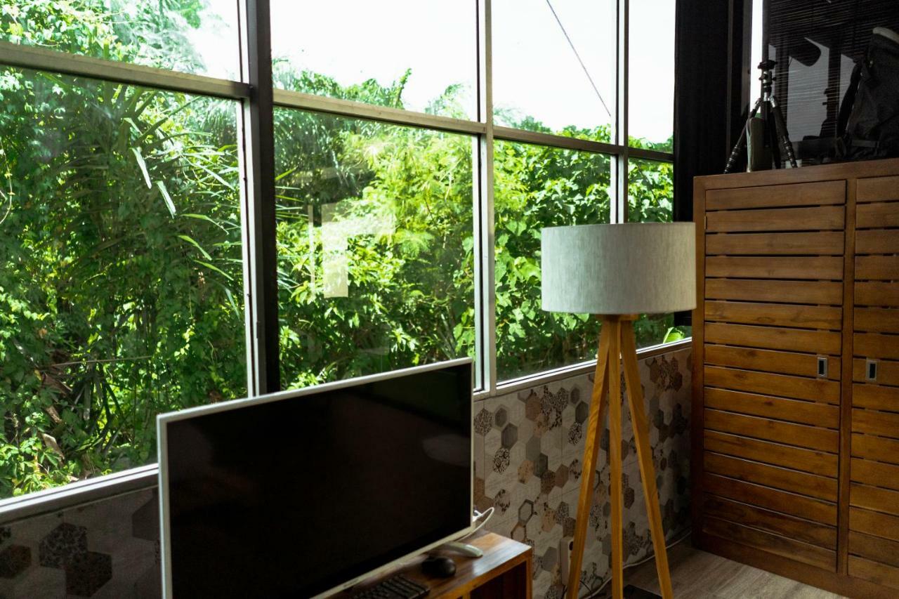 Hotel The Paica Denpasar Esterno foto